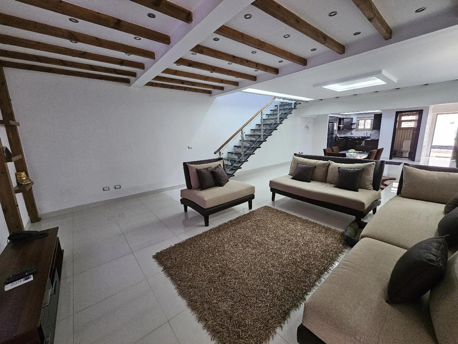 Villas For Sale In Maadi Maadi Sarayat Area: 300 m² consists of 3 Bedrooms 3 Bathrooms Modern furnished 5 stars #3280