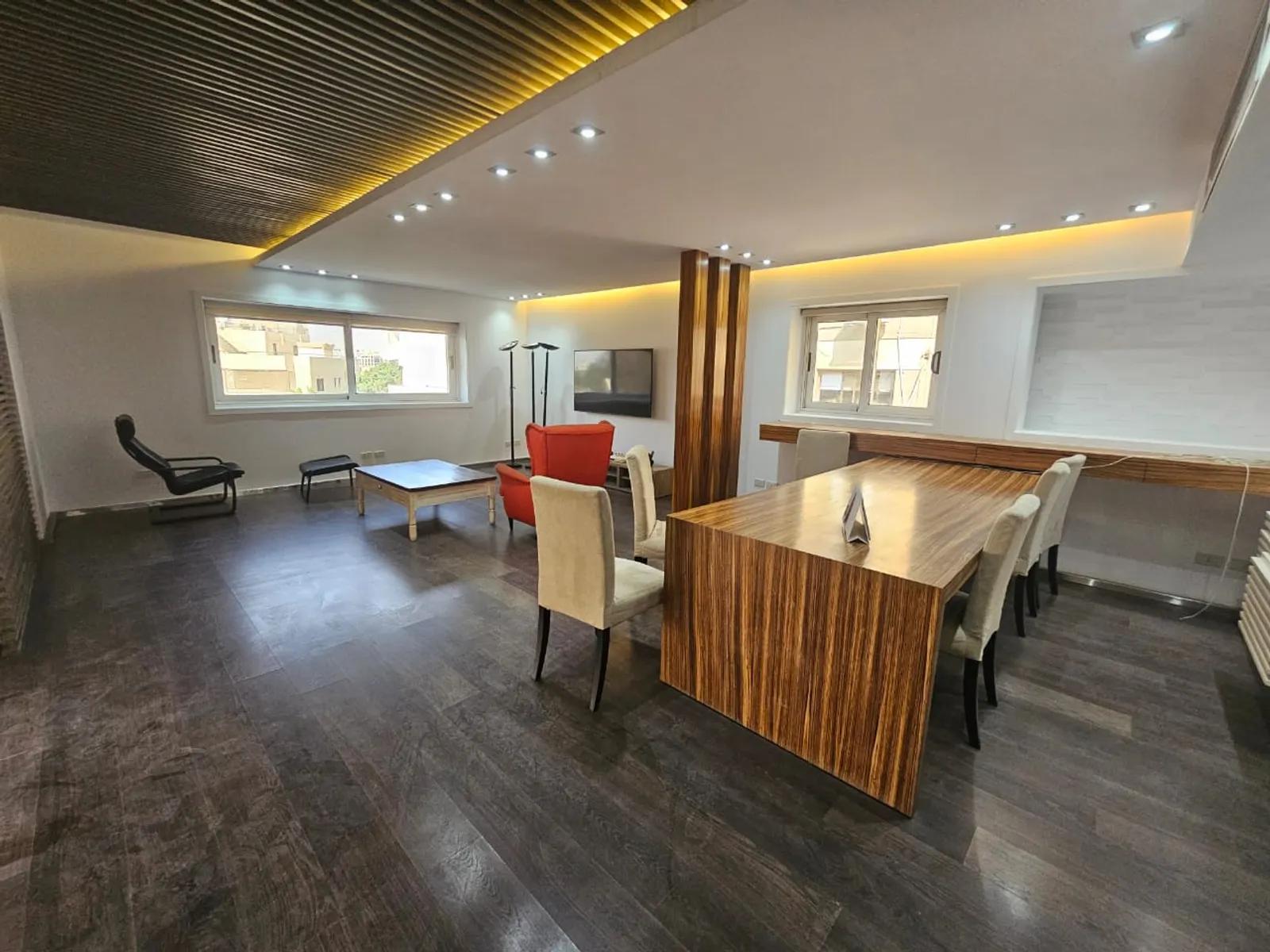 Apartments For Sale In Maadi Maadi Degla Area: 350 m² consists of 4 Bedrooms 5 Bathrooms Modern furnished 5 stars #2504