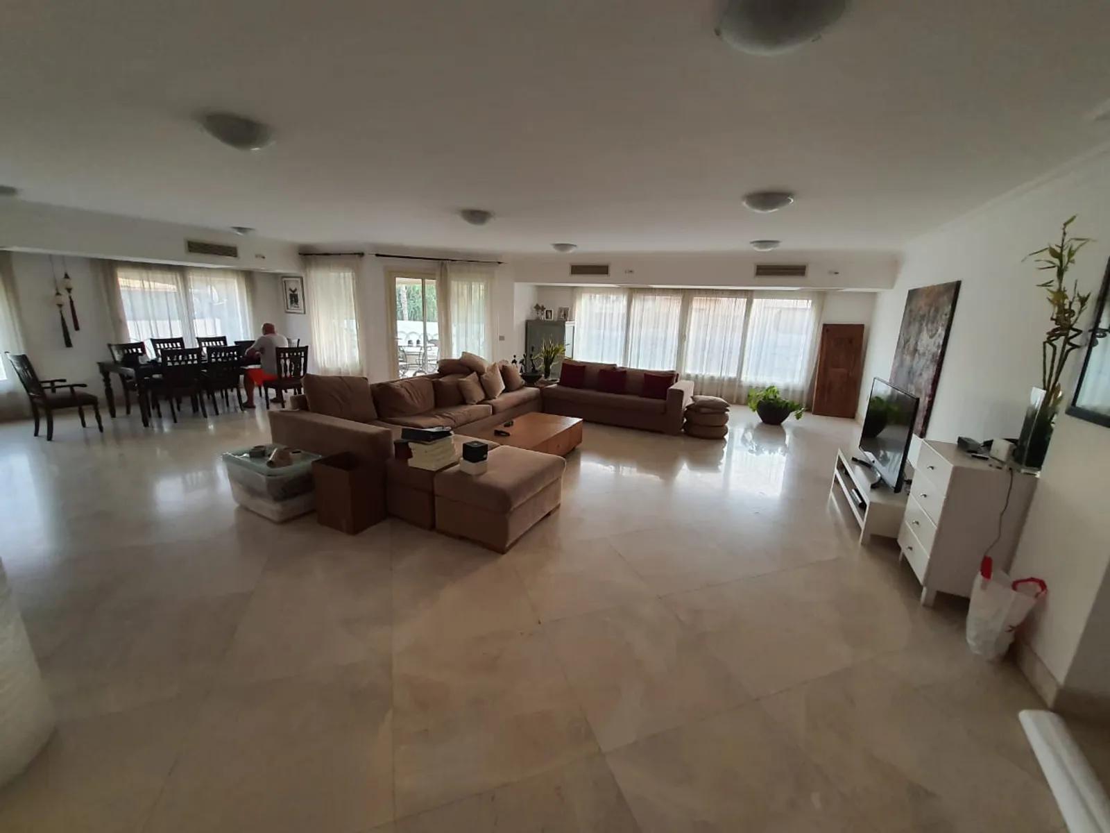 Penthouses For Sale In Maadi Maadi Sarayat Area: 350 m² consists of 5 Bedrooms 5 Bathrooms Modern furnished 5 stars #4486
