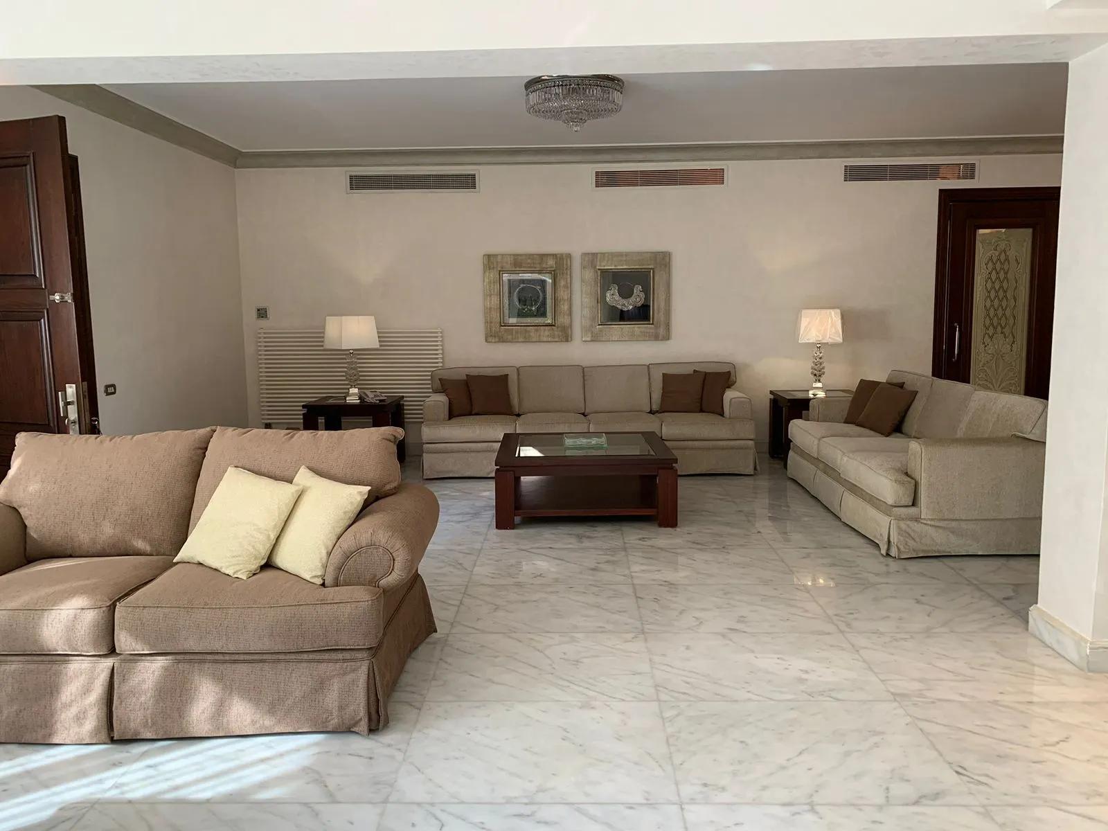MODERN GROUND FLOOR WITH PRIVATE ENTRANCE FOR RENT IN KATAMEYA HEIGHTS NEW CAIRO - #5931 - Modern furnished