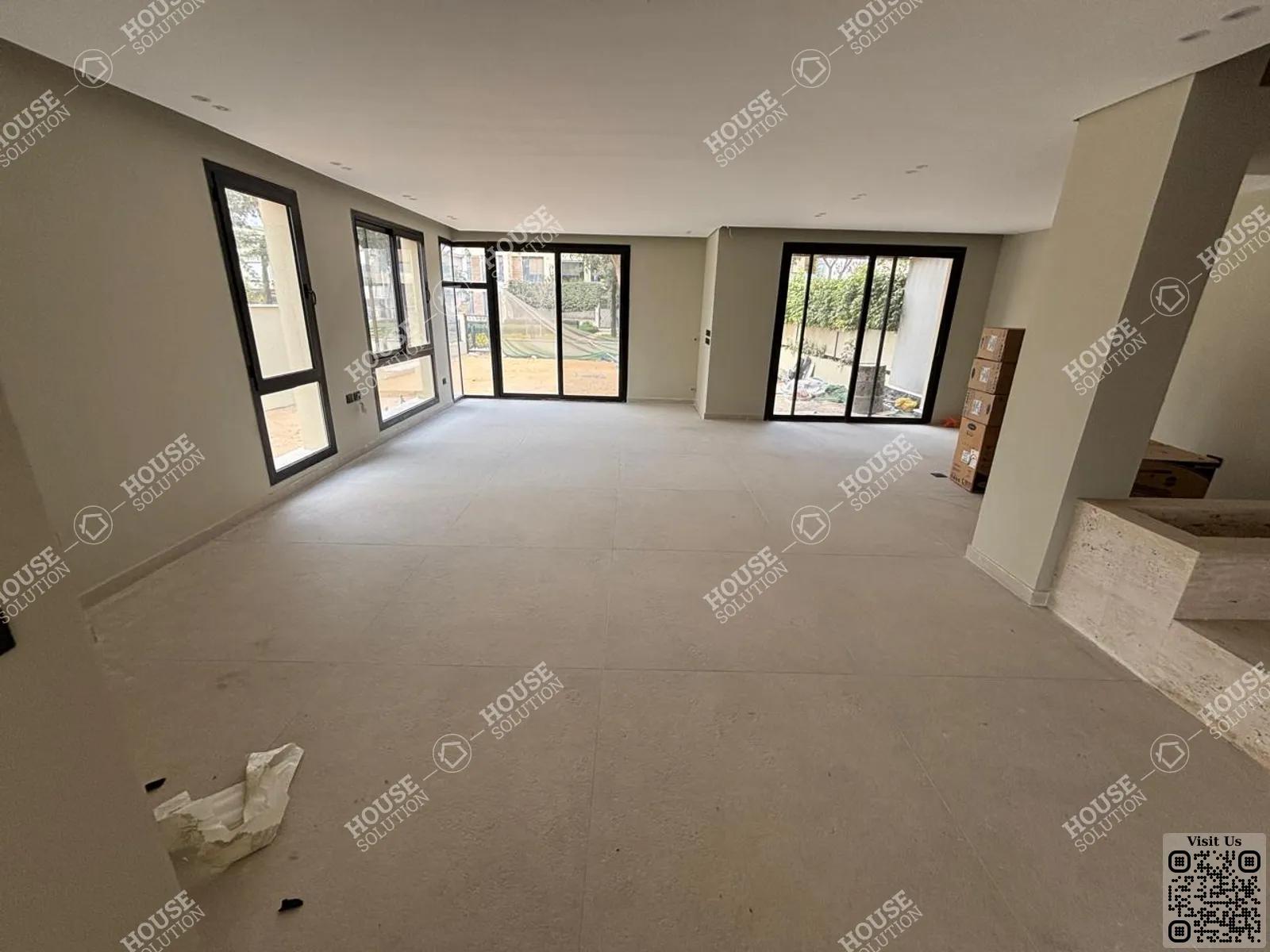 RECEPTION  @ Town-House For Rent In New Cairo Sodic - Sky Condos by Villette Area: 307 m² consists of 4 Bedrooms 4 Bathrooms Semi furnished 5 stars #6095-1