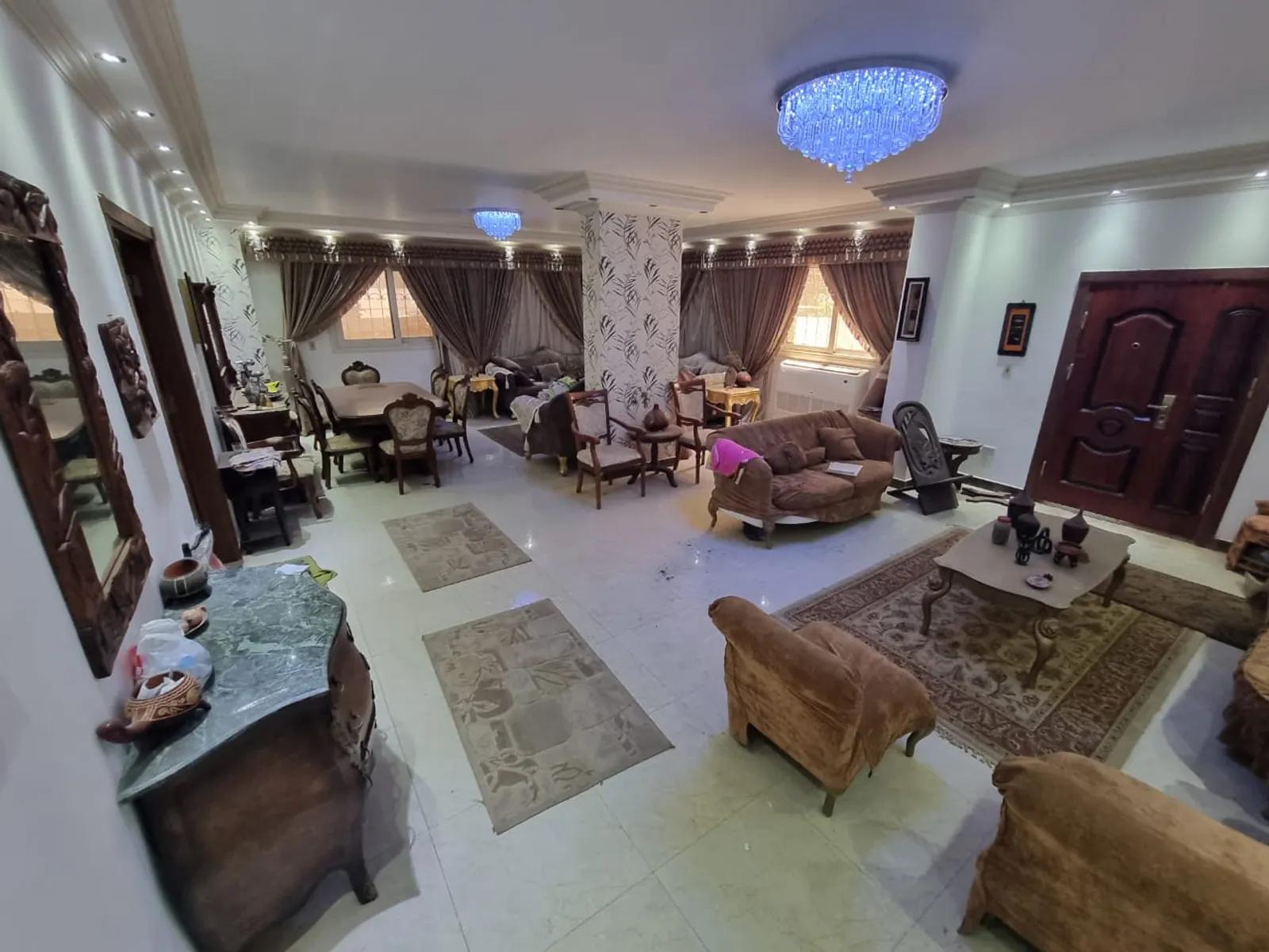 Ground Floors For Sale In Maadi Maadi Sarayat Area: 250 m² consists of 4 Bedrooms 3 Bathrooms Furnished 5 stars #5476