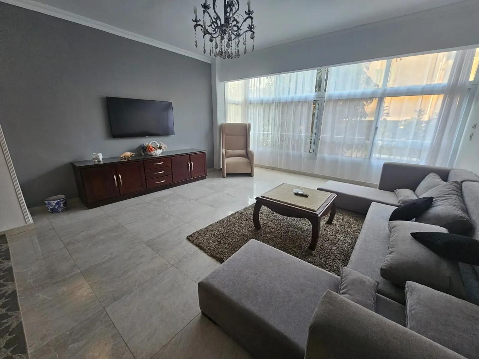 Apartments For Sale In Maadi Maadi Degla Area: 250 m² consists of 3 Bedrooms 2 Bathrooms Modern furnished 5 stars #5808