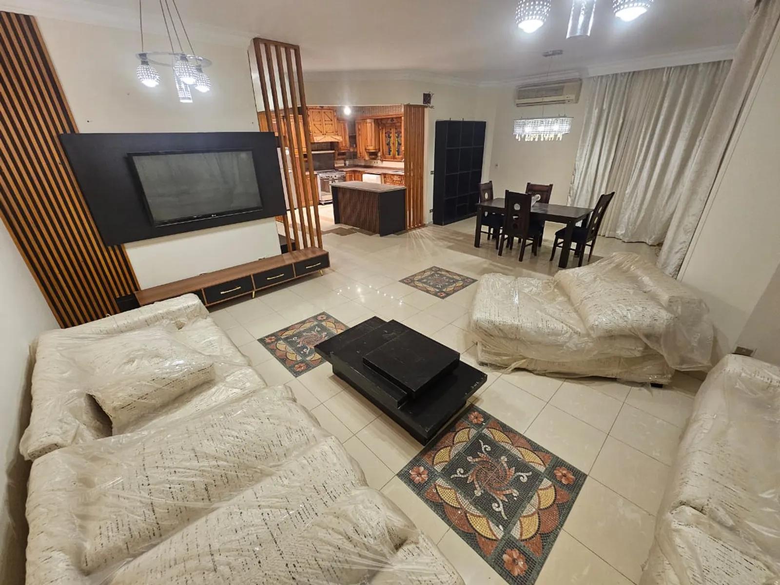 Apartments For Sale In Maadi Maadi Degla Area: 165 m² consists of 3 Bedrooms 2 Bathrooms Modern furnished 5 stars #5814