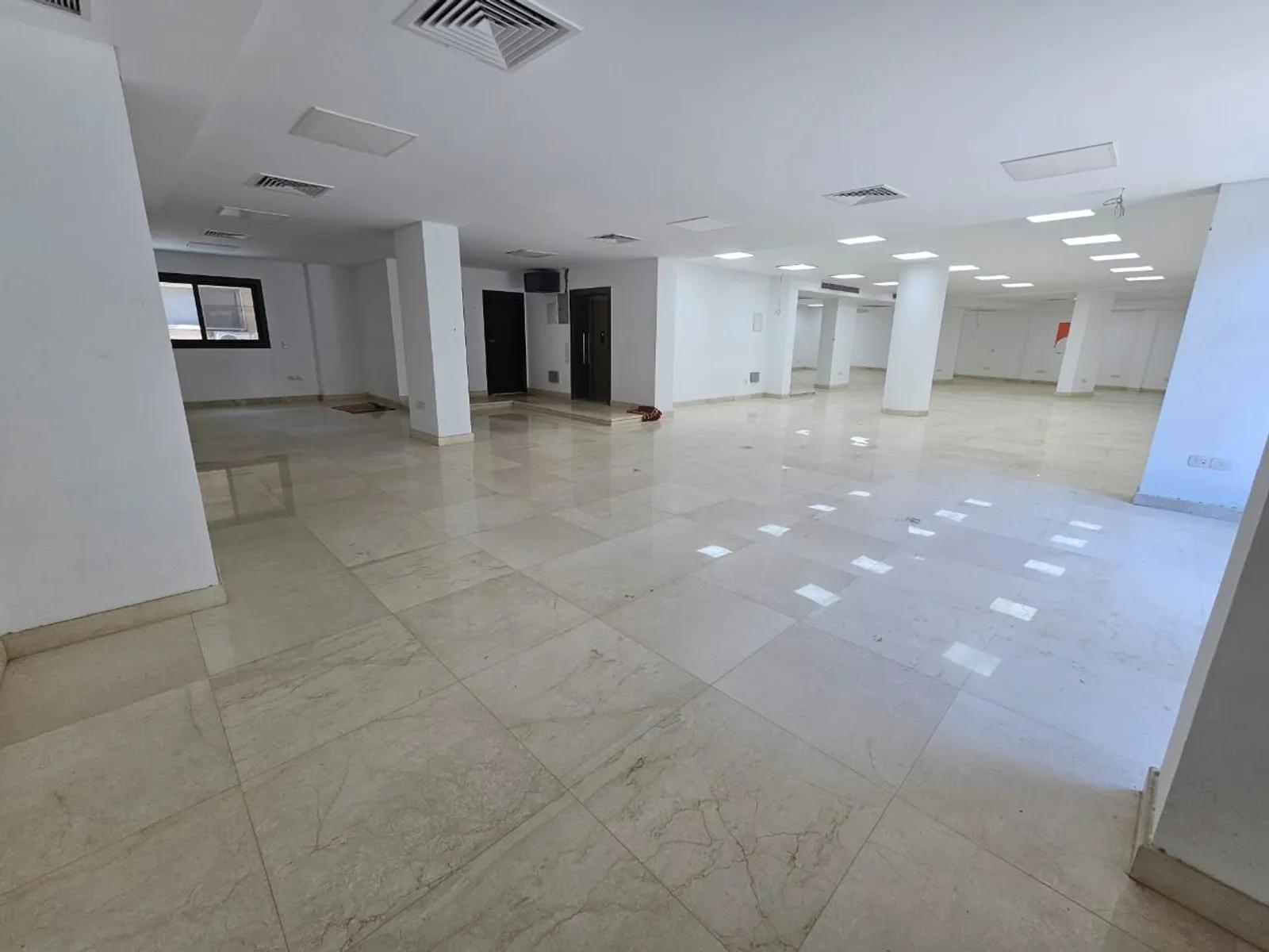 Office spaces For Sale In Maadi Maadi Degla Area: 450 m² consists of 0 Bedrooms 2 Bathrooms Semi furnished 5 stars #5864